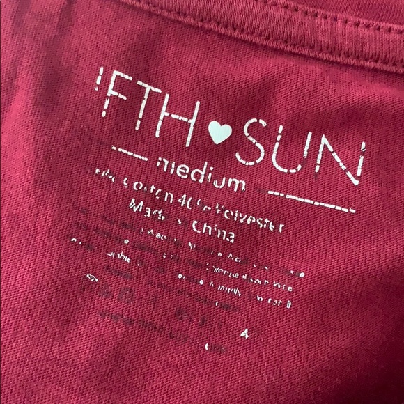 ROMANTIC WINE Tee Size Medium by FIFTH‎ SUN - Picture 6 of 6